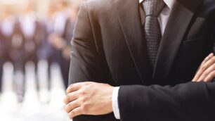 【2026年最新版・税理士監修】建設業の融資完全ガイド｜審査のポイント・資金調達方法・運転資金と設備資金の違いまで徹底解説